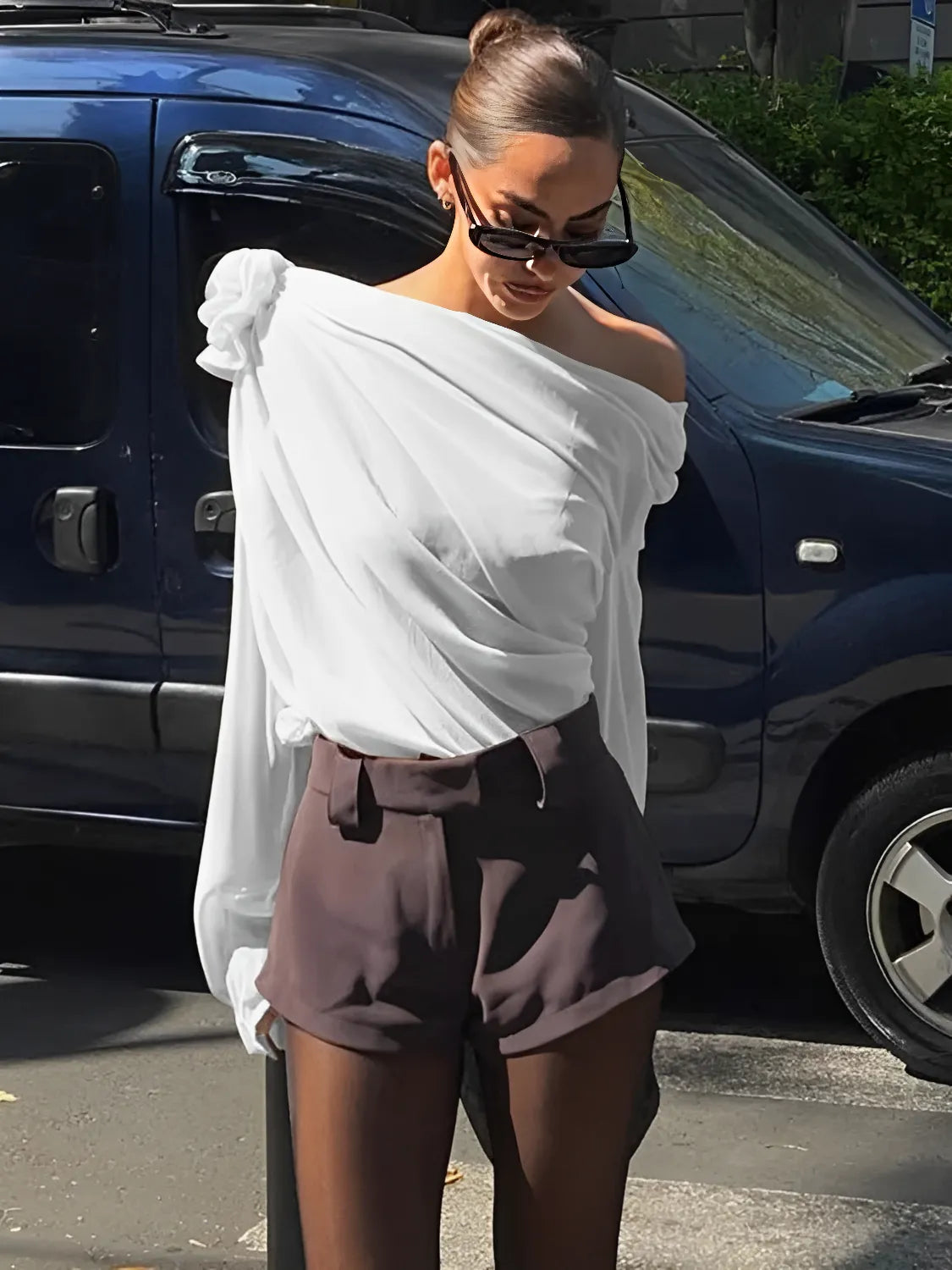 Blusa Feminina Manga Longa com Flor em Chiffon Ella