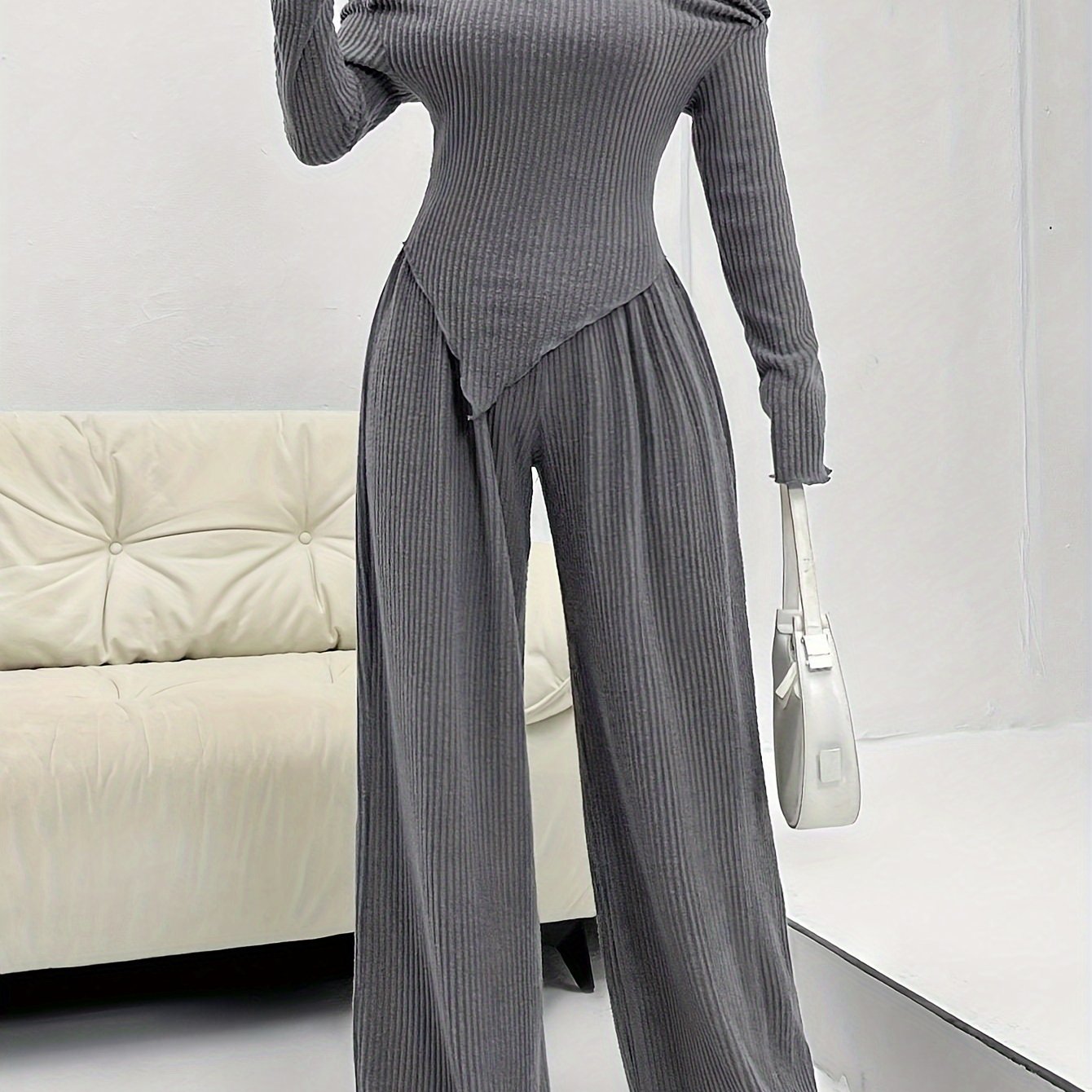 Conjunto Feminino Blusa Manga Longa Assimétrica e Calça Pantalona Confy