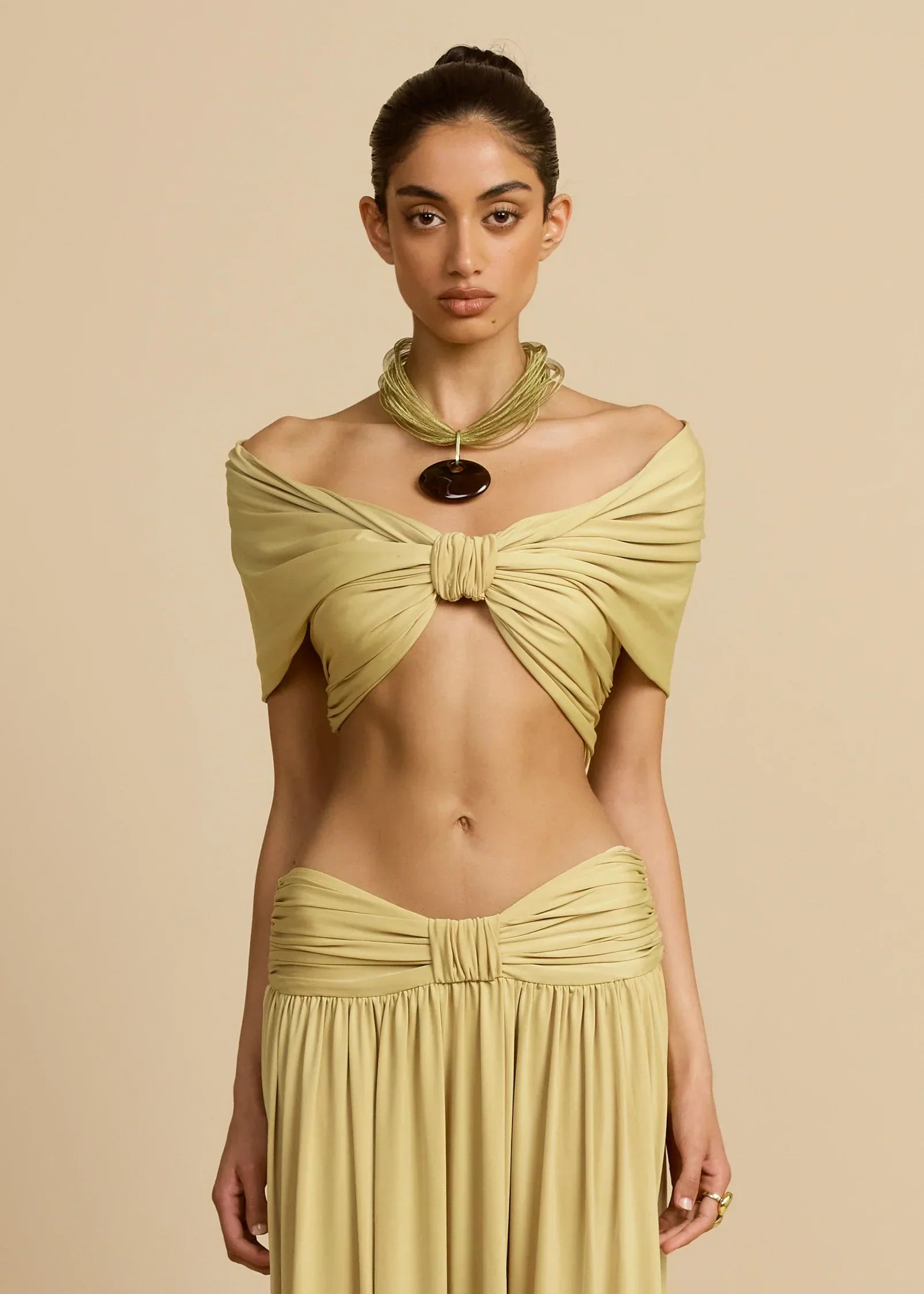 Conjunto Cropped e Saia Longa Dalene