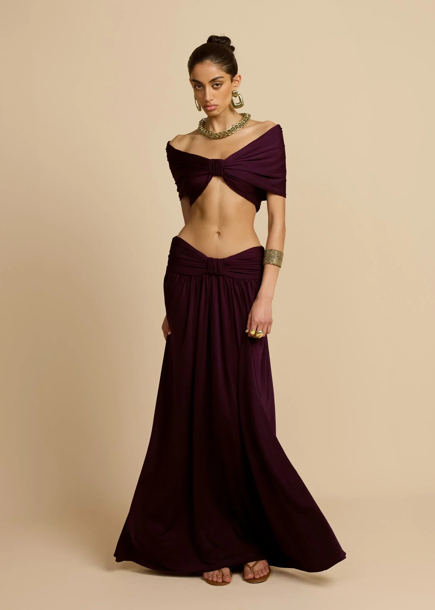 Conjunto Cropped e Saia Longa Dalene