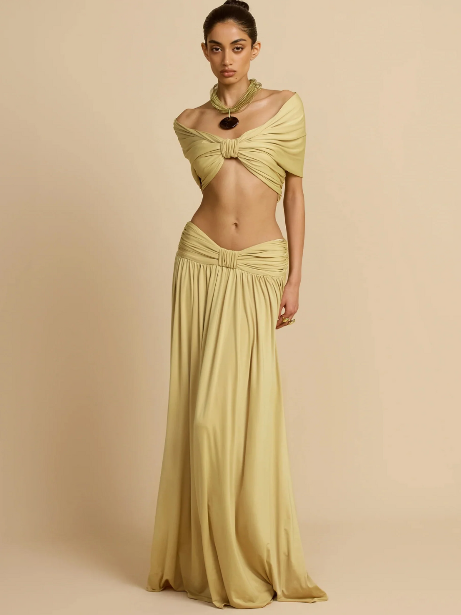 Conjunto Cropped e Saia Longa Dalene