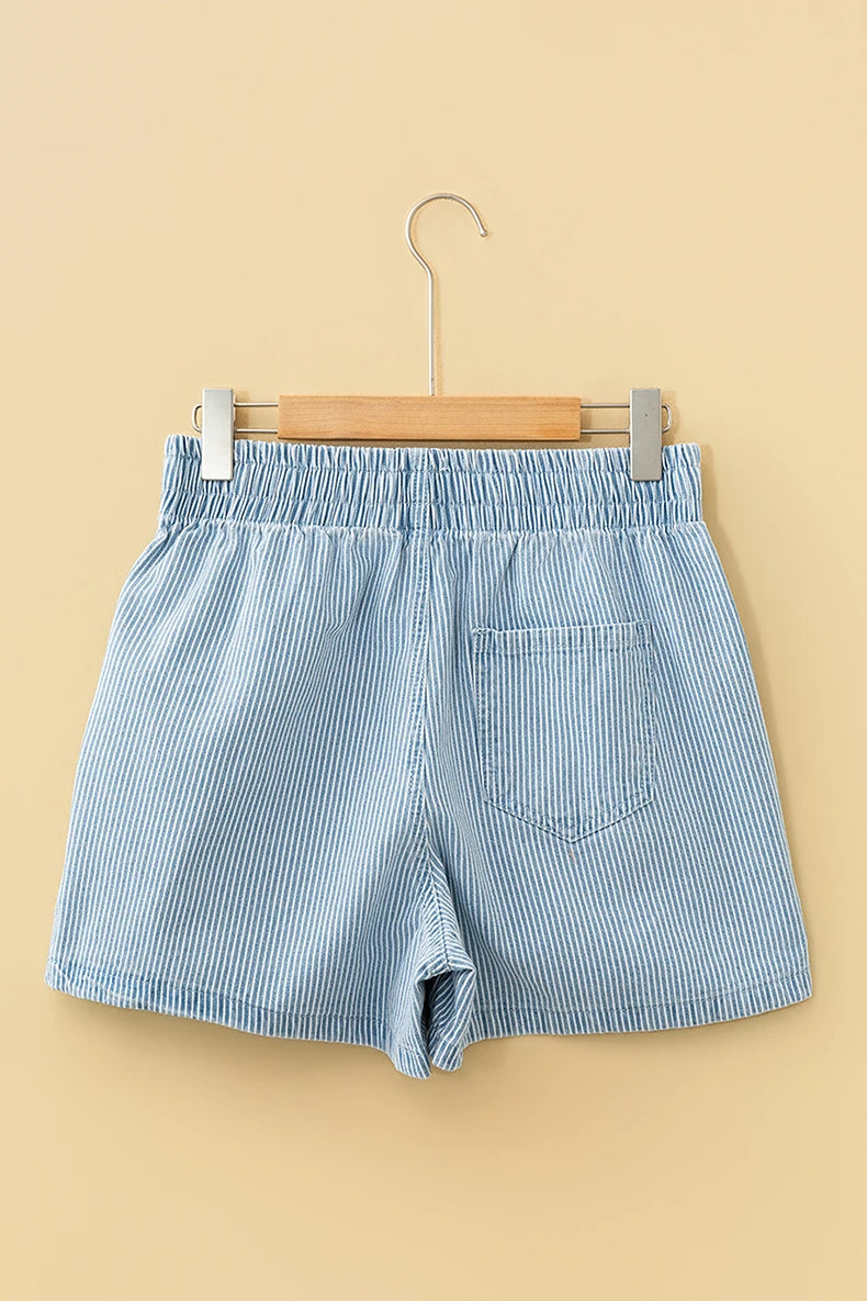 Short Feminino Listrado Cintura Alta com Amarração Riviera