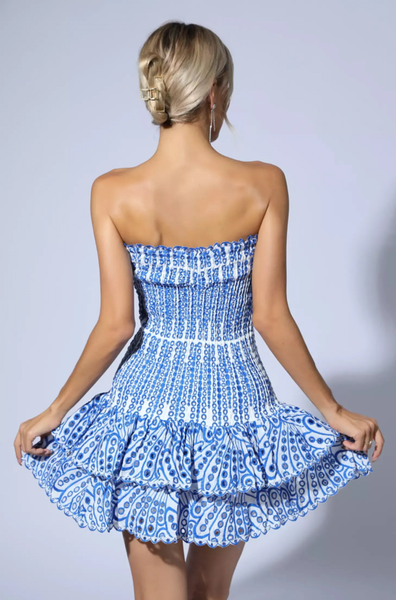 Vestido Curto Tomara que Caia Branco com Babados e Broderie – Celeste