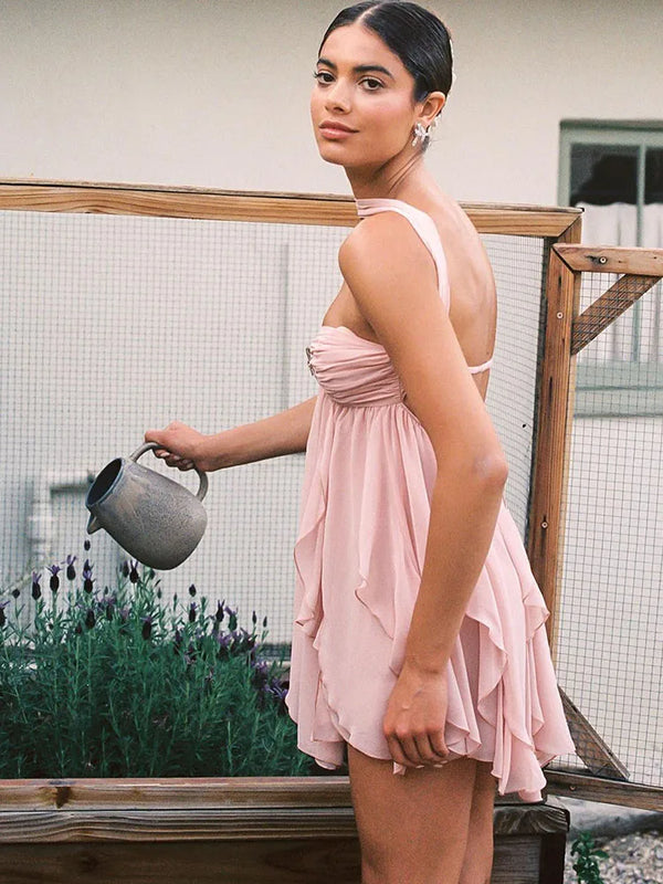 Vestido de Festa Curto de Chiffon Drapeado Tomara que Caia com Detalhe de Estrela de Cristal – Céleste