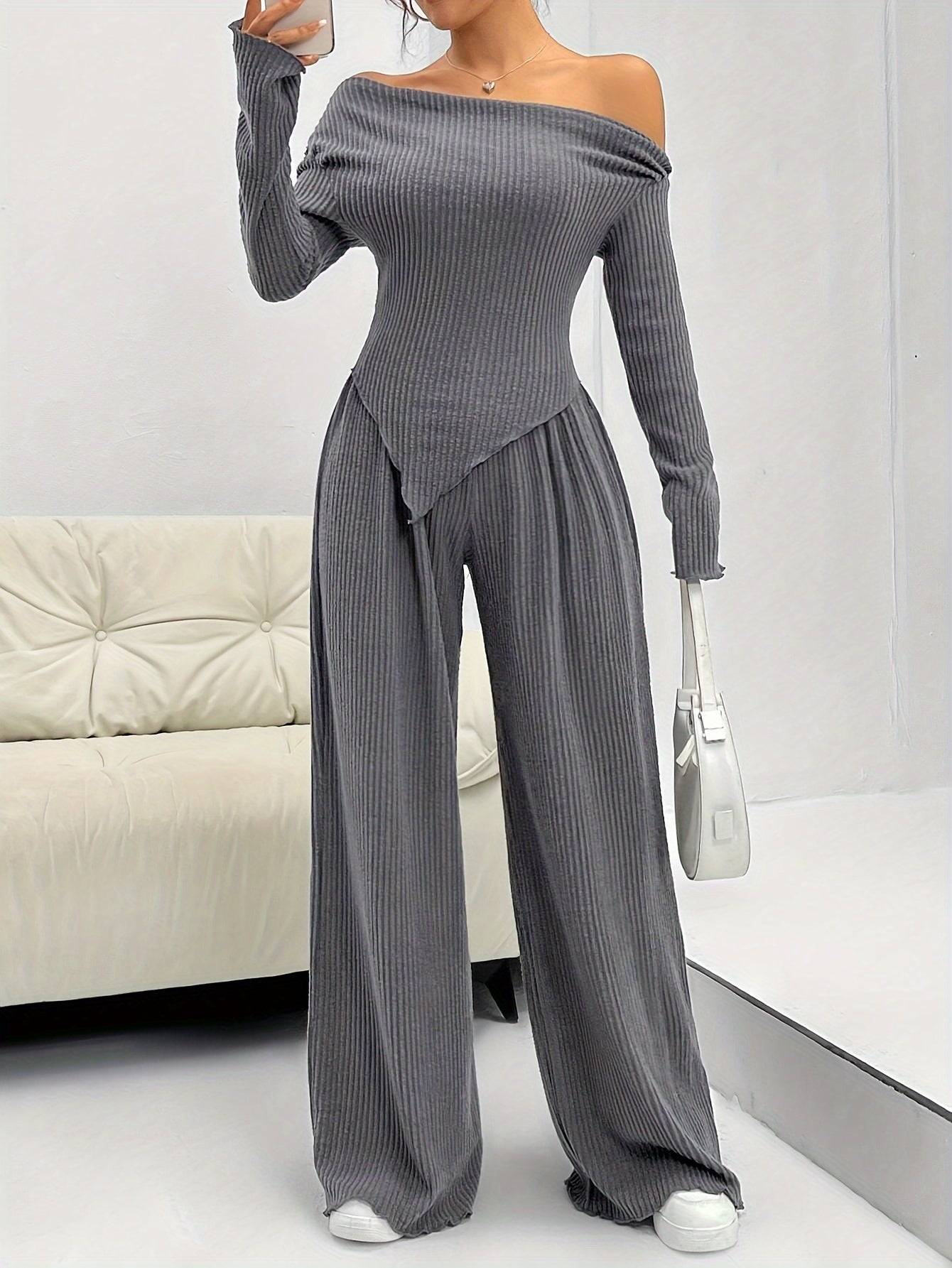 Conjunto Feminino Blusa Manga Longa Assimétrica e Calça Pantalona Confy