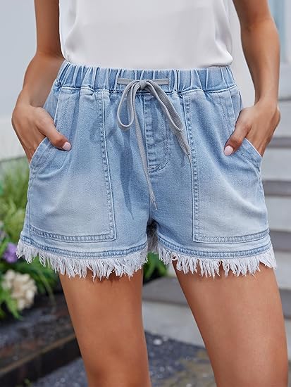 Short Jeans Feminino Cintura Elástica com Barra Desfiada Urban Light