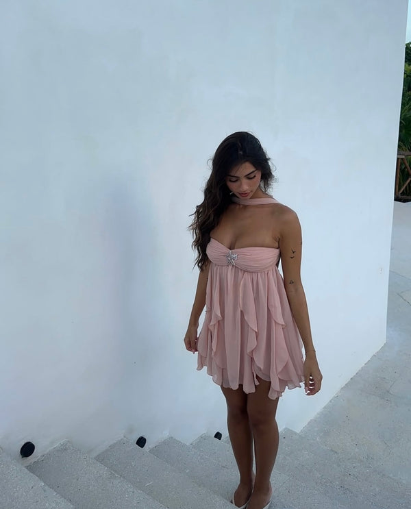Vestido de Festa Curto de Chiffon Drapeado Tomara que Caia com Detalhe de Estrela de Cristal – Céleste