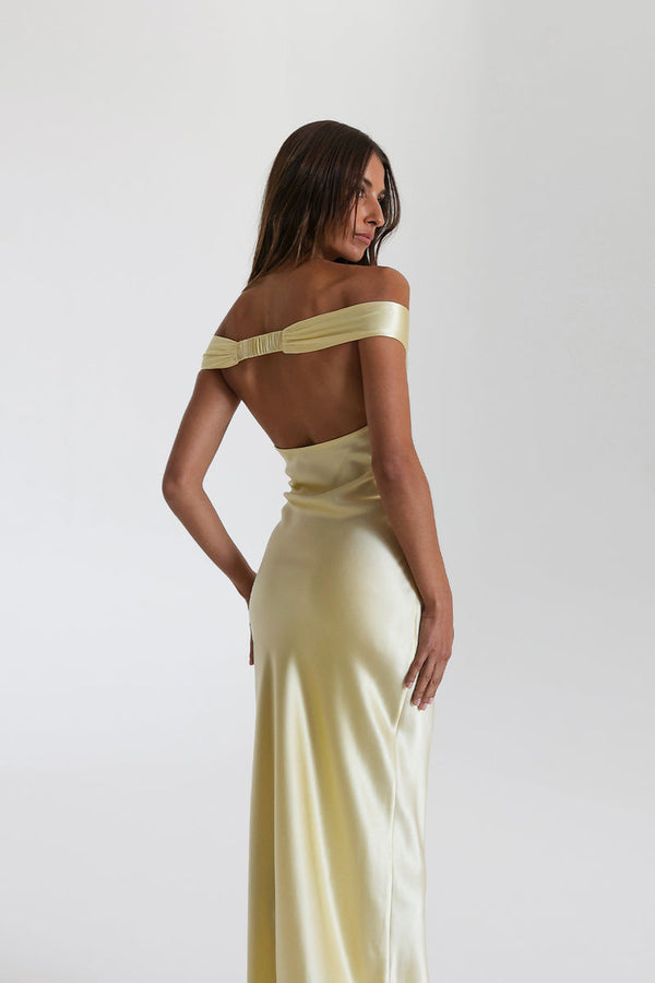 Vestido de Festa Longo de Cetim com Decote Coração Ombro a Ombro – Cannes