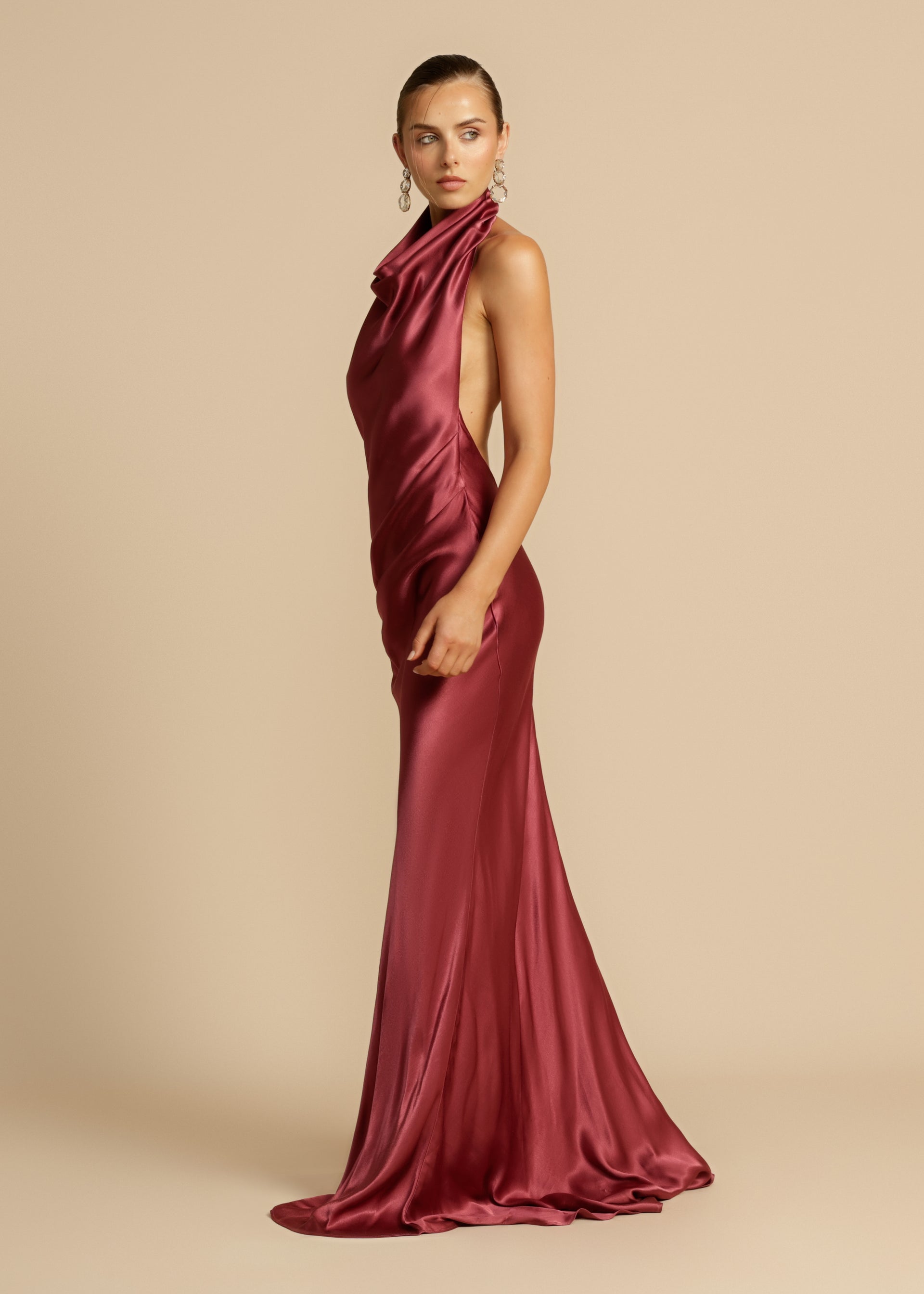 Vestido de Festa Longo de Cetim com Gola Drapê – Aphrodite