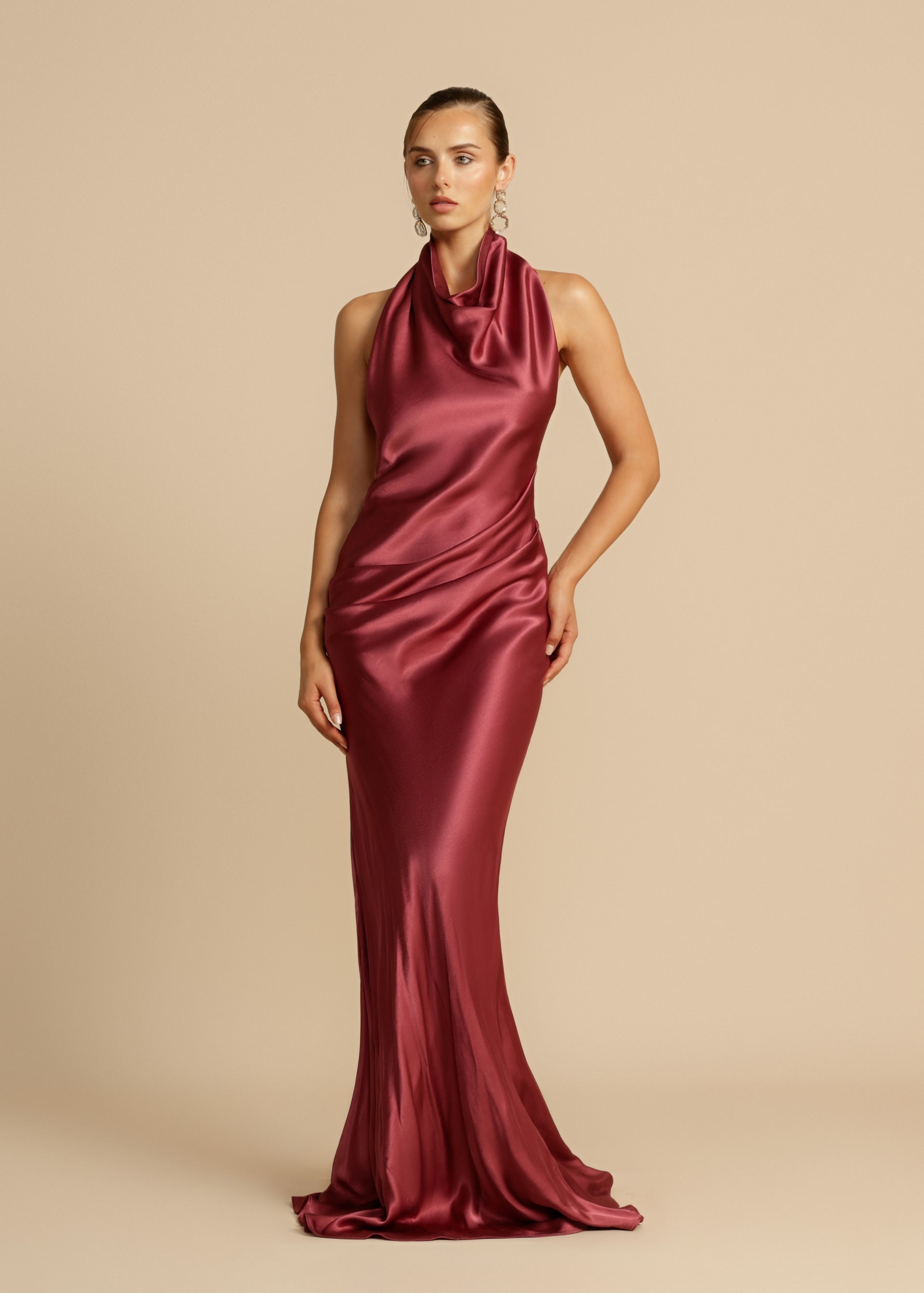 Vestido de Festa Longo de Cetim com Gola Drapê – Aphrodite